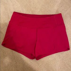 LULULEMON Red Run Times Short II Size 4